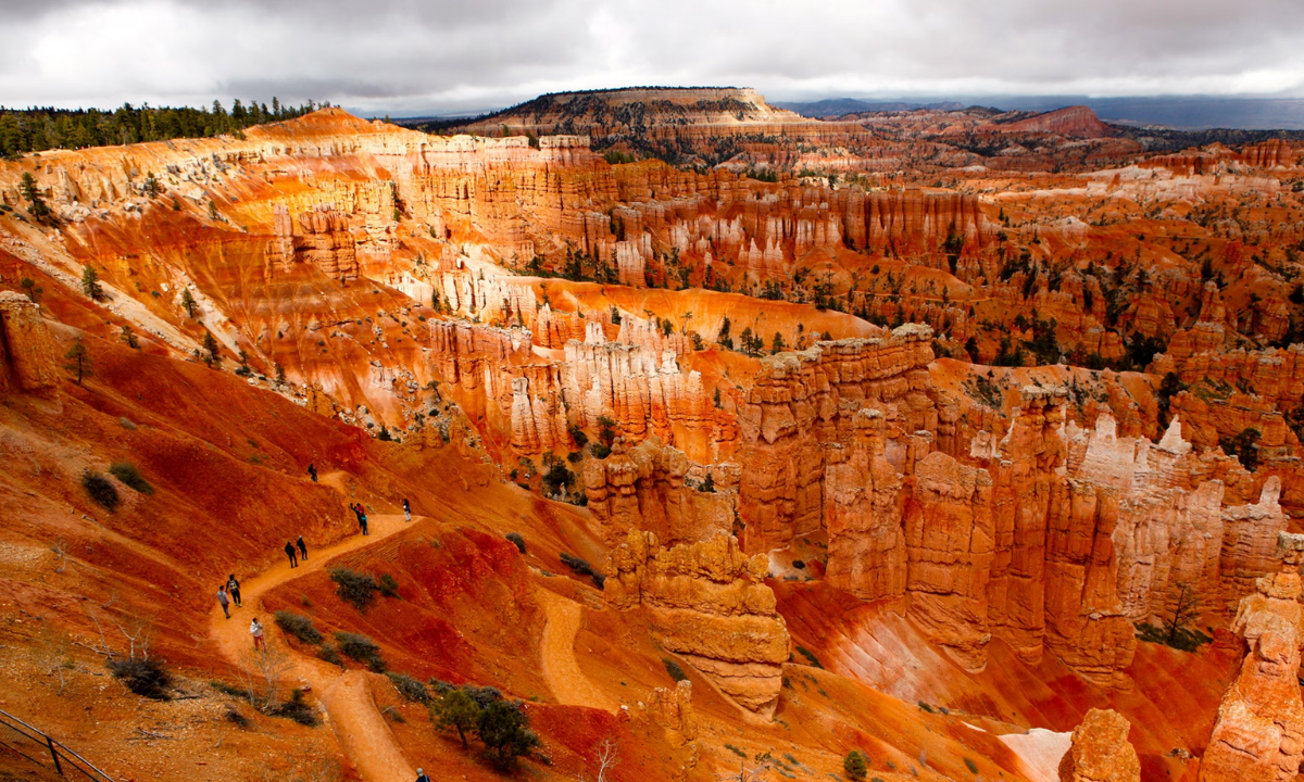 Tragedy at Bryce Canyon: Florida couple dies after 380-foot fall