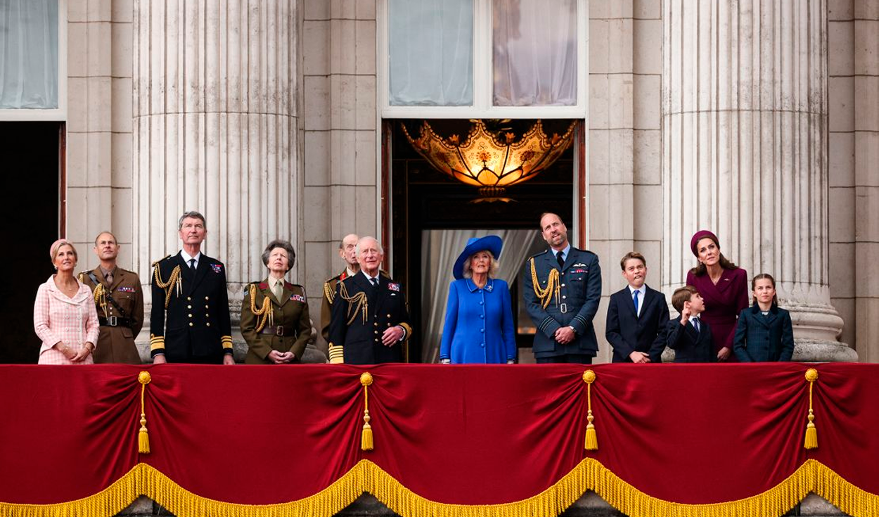 A rare royal moment: Prince George, Princess Charlotte, and Prince Louis at historic VE Day event