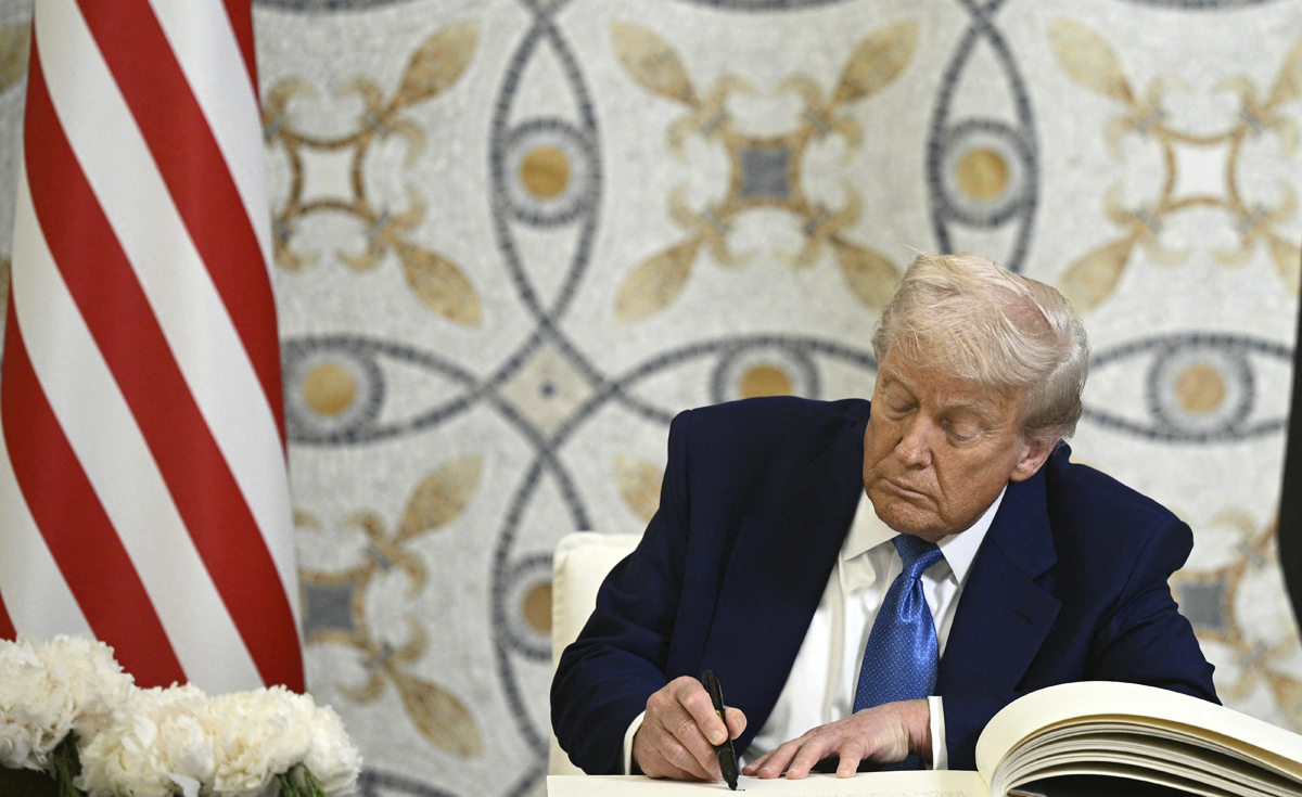 Donald Trump wants to attempt to the conversation between Rusia and Ucrania