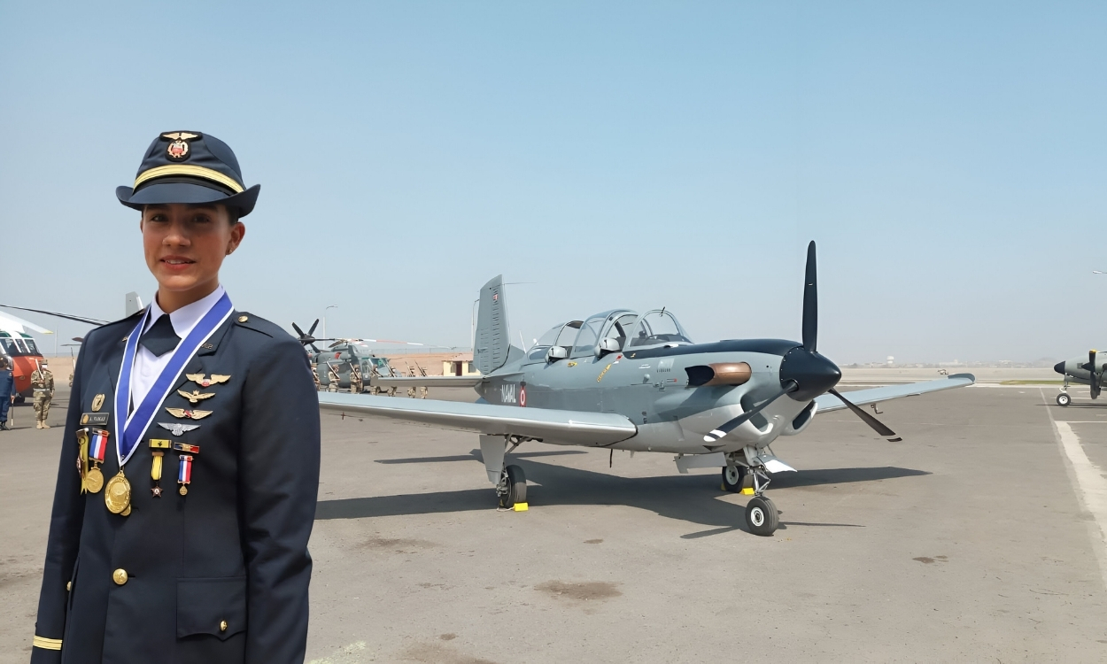 Missing pilot Ashley Vargas was found in the sea off Paracas, Peru.